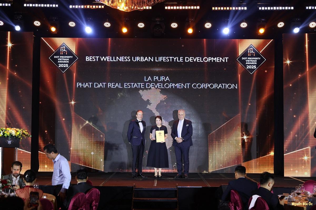 La Pura Award