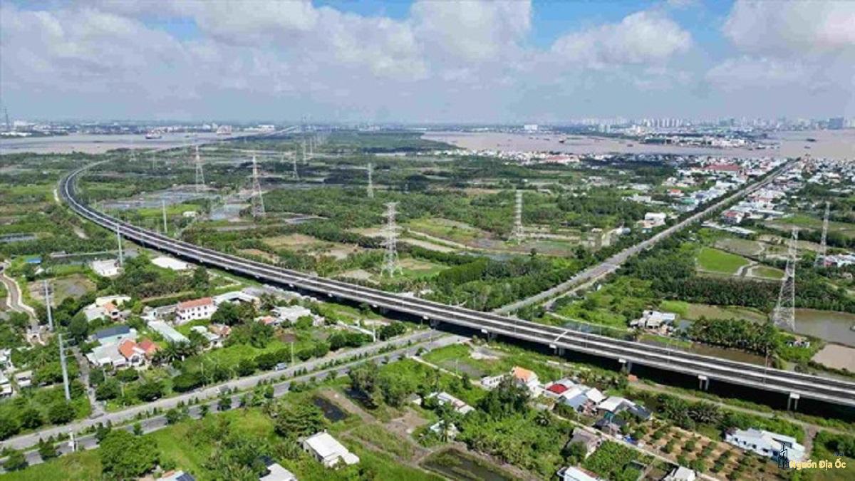 Cao tốc Bến Lức - Long Thành